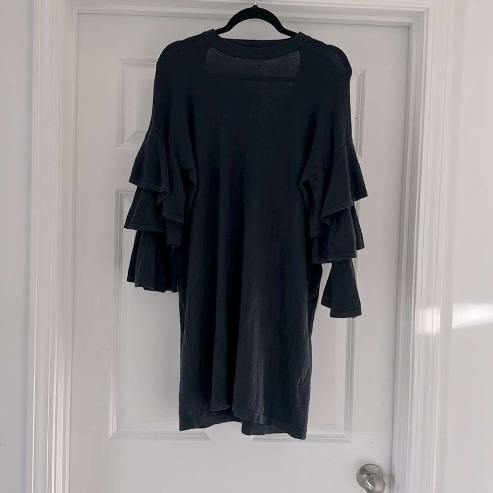 Olivaceous | Emerald Green | Key Hole | Ruffle Sleeve  |Sweater Dress | NWT